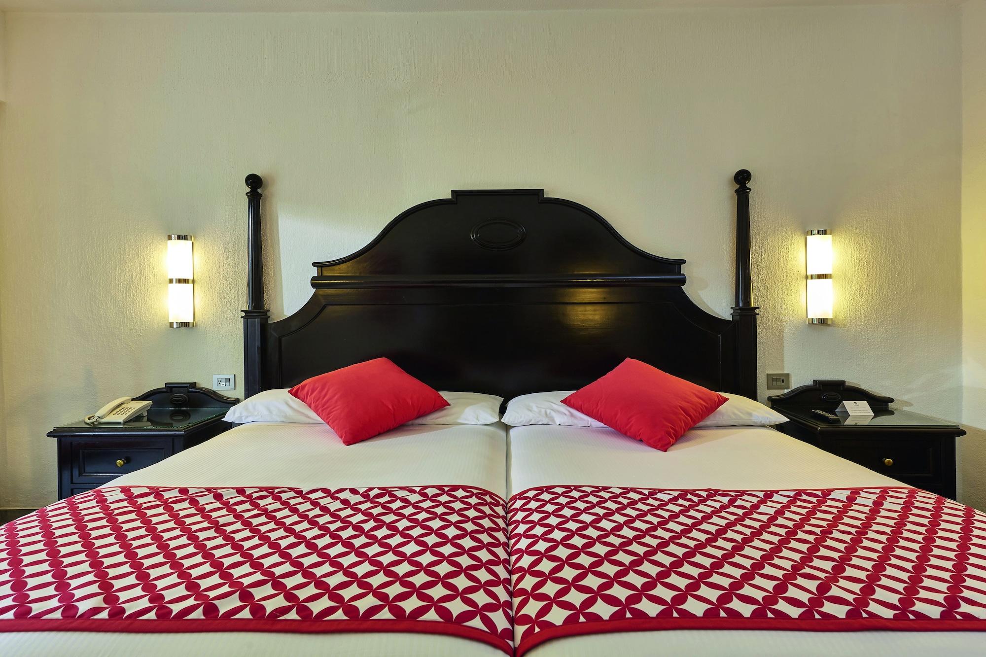 Hotel Riu Tequila 5*