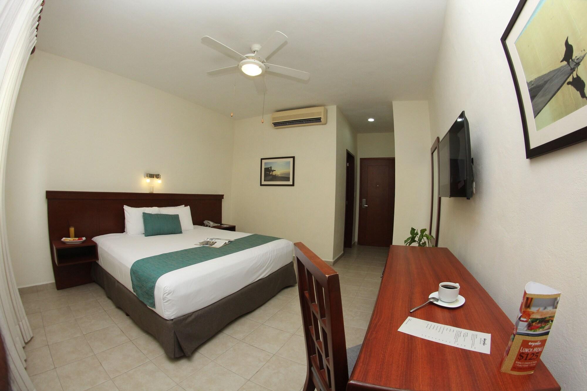 Hotel Meson De La Luna & Merida