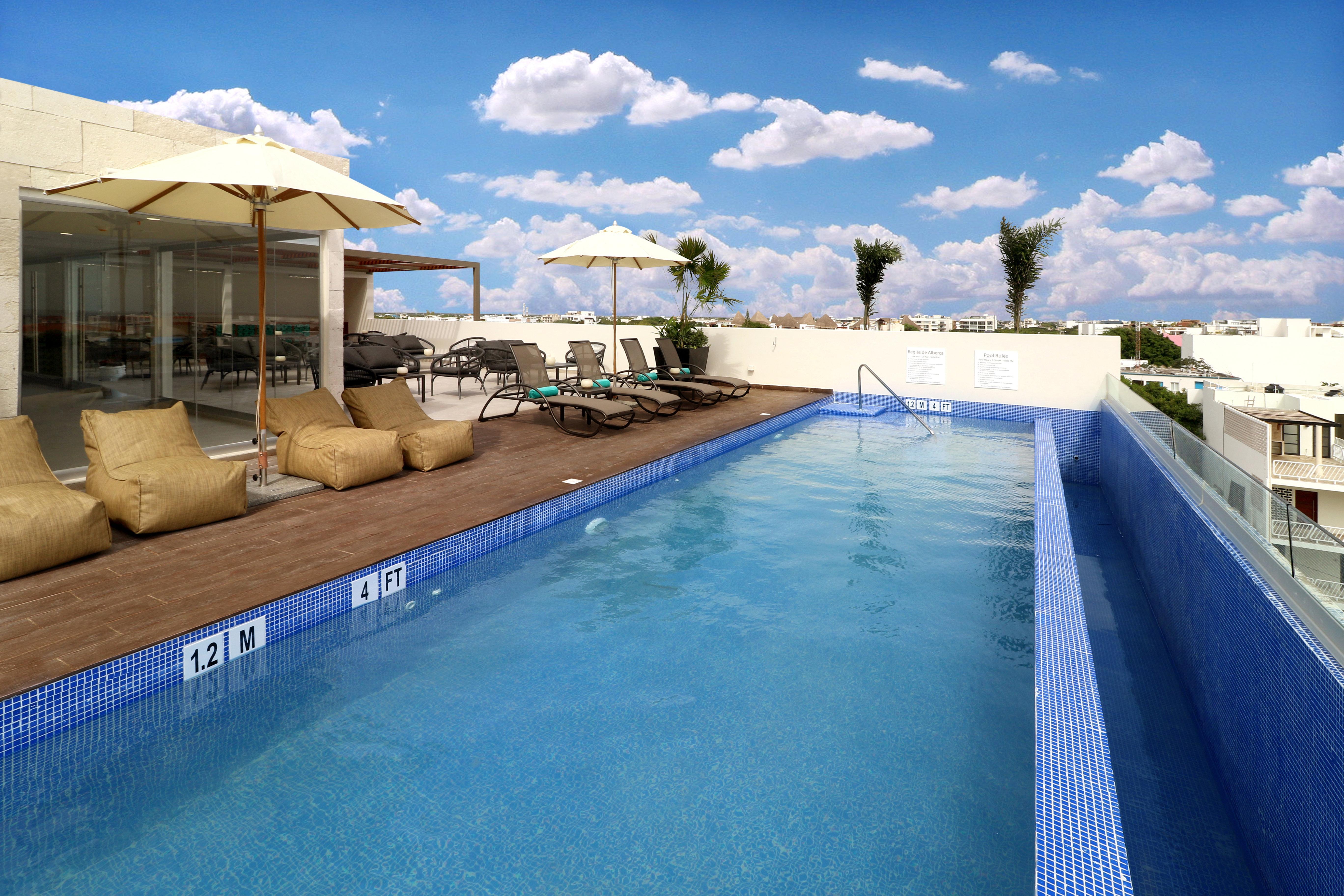 Express & - By Ihg Hotel