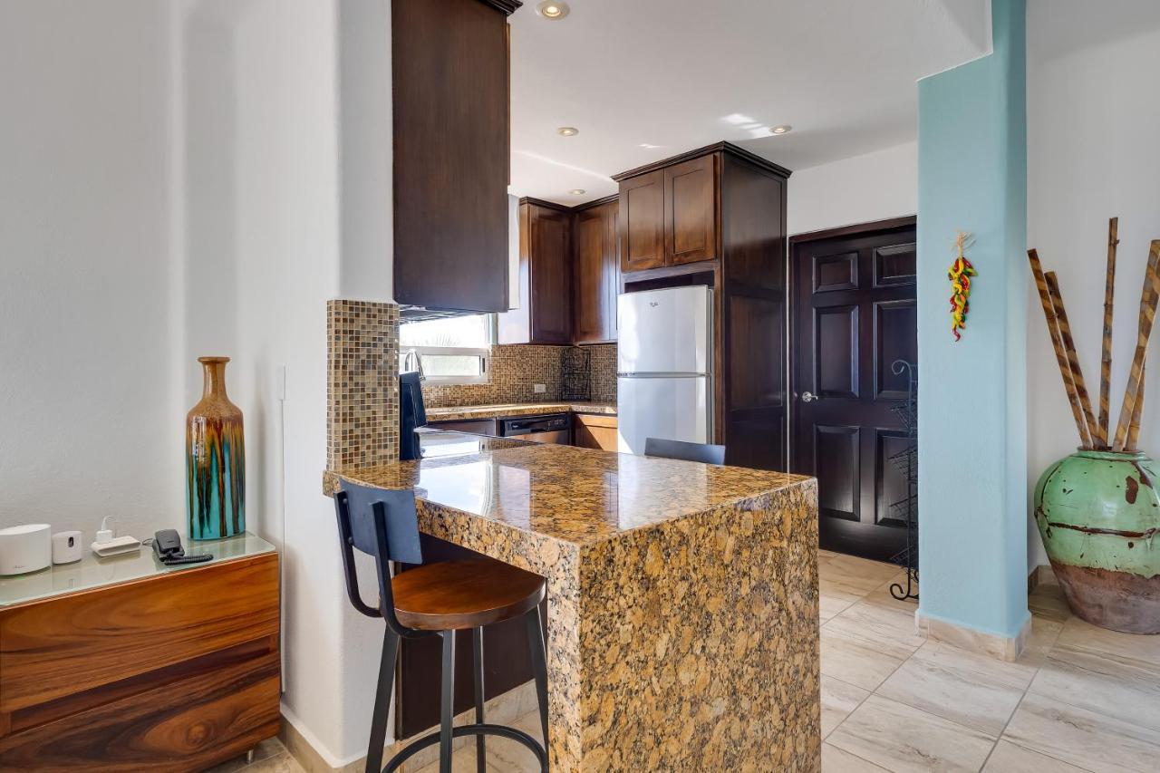 Apartment Oceanfront - Pools And *