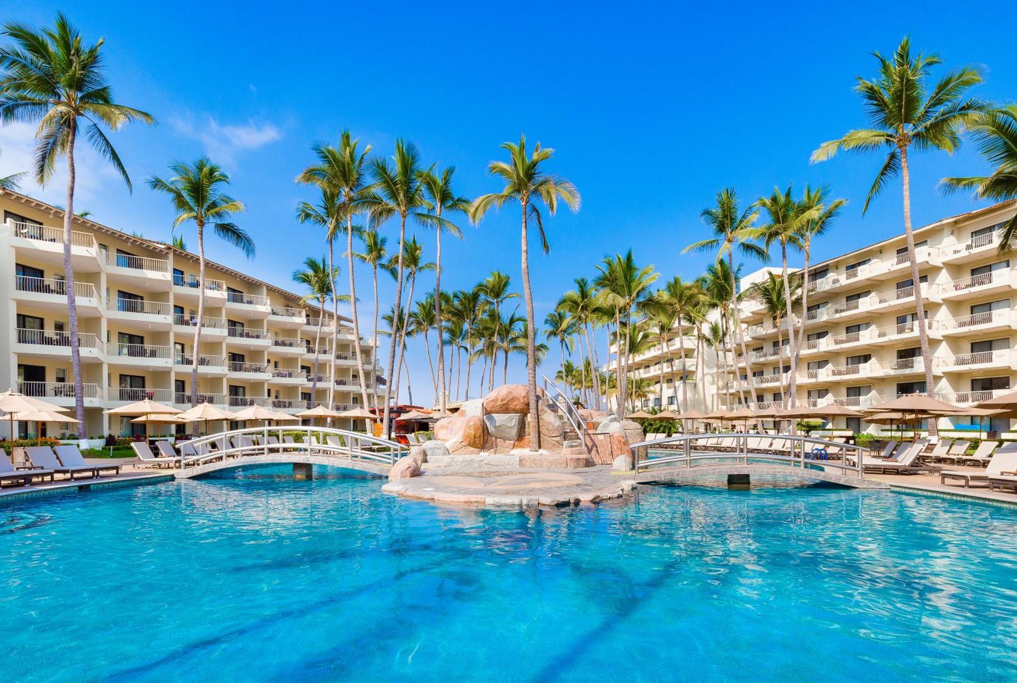 Del Palmar & 4*