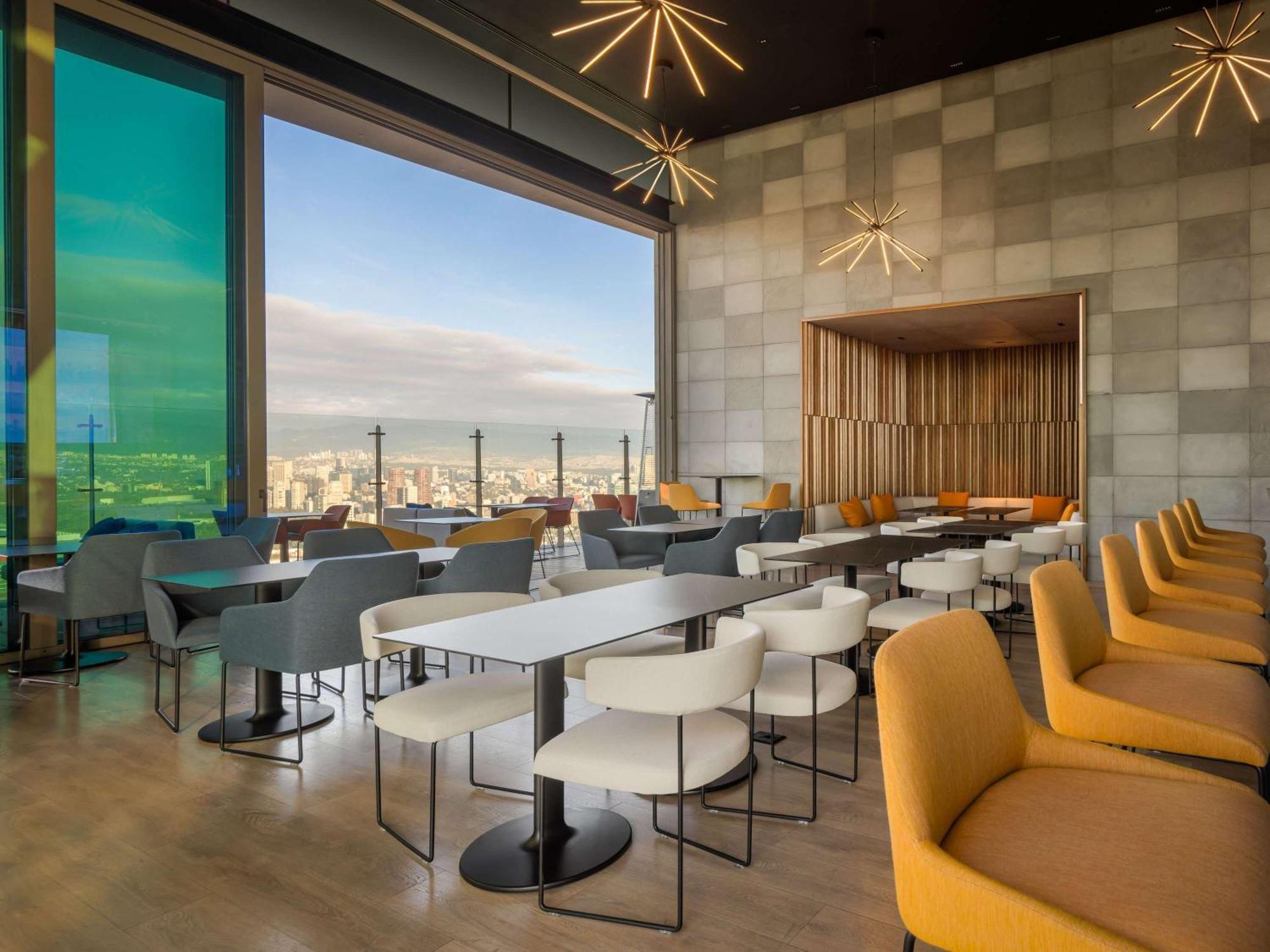 Sofitel Reforma 5*