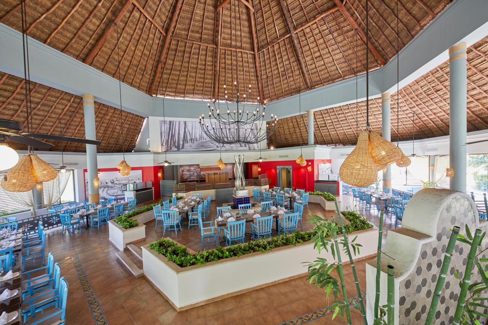 Bahia Principe Grand Coba Resort Akumal