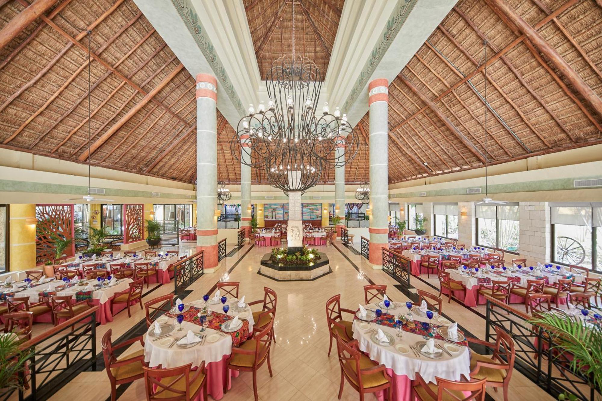 Bahia Principe Grand Coba Resort