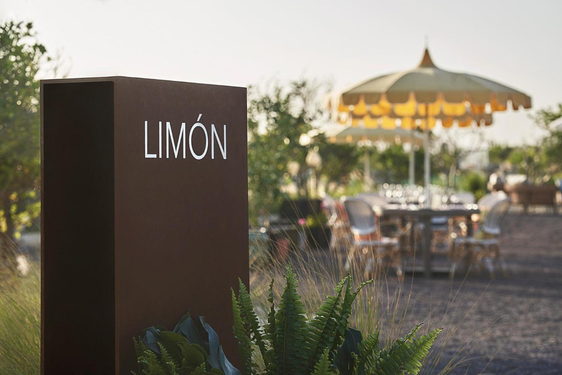Four Seasons Cabos Resort La Ribera
