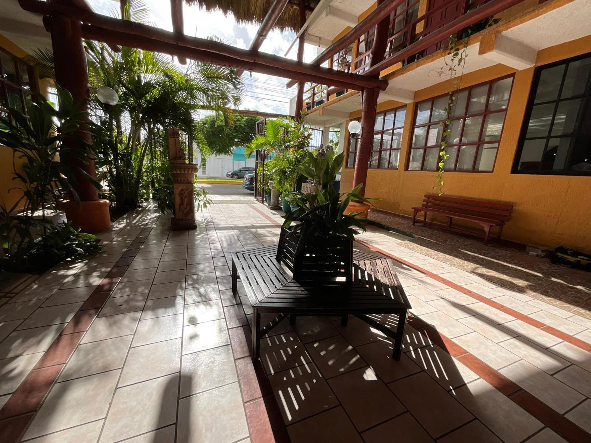 Caribe Hotel 3*