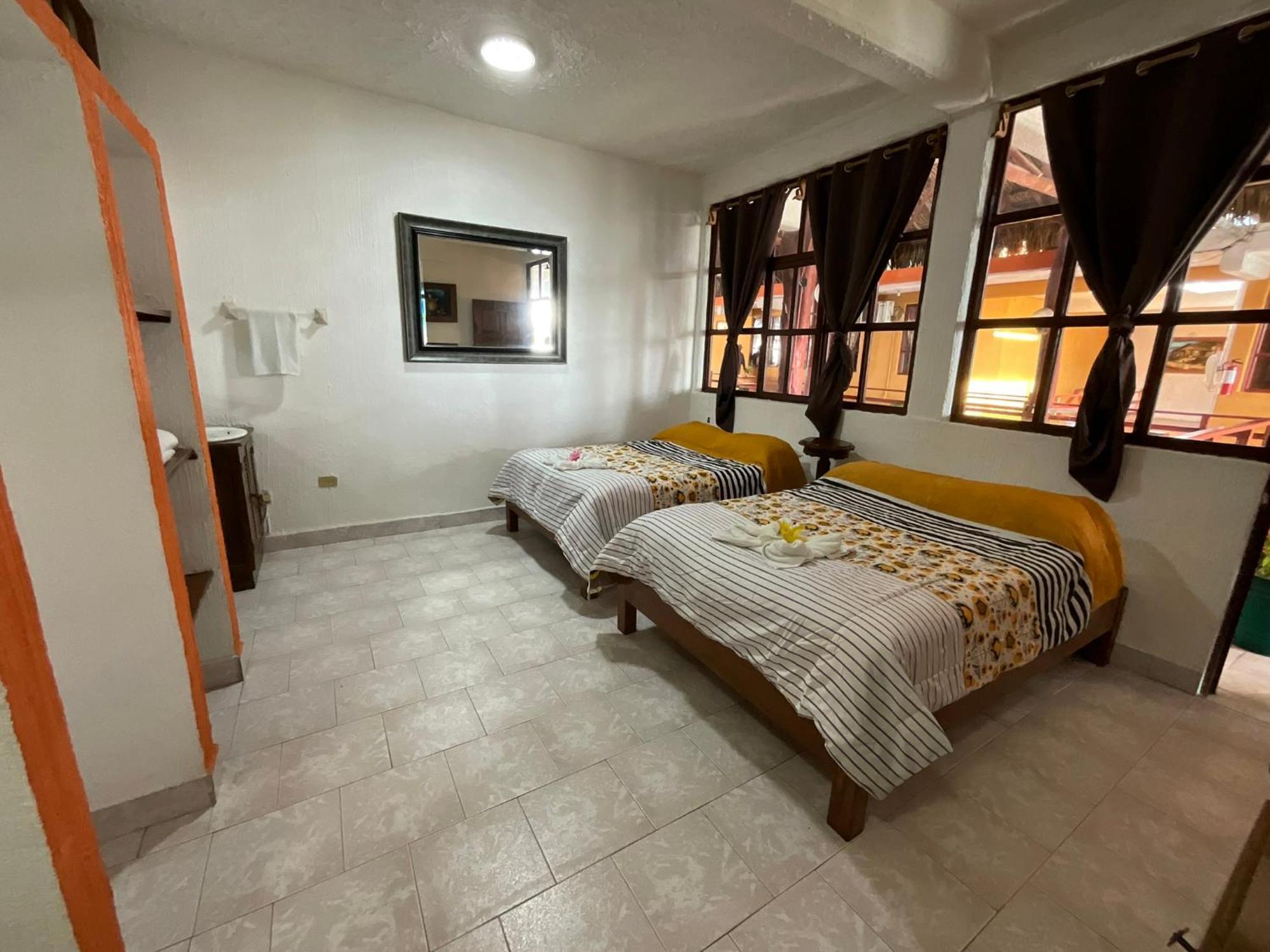 Hotel Caribe 3*