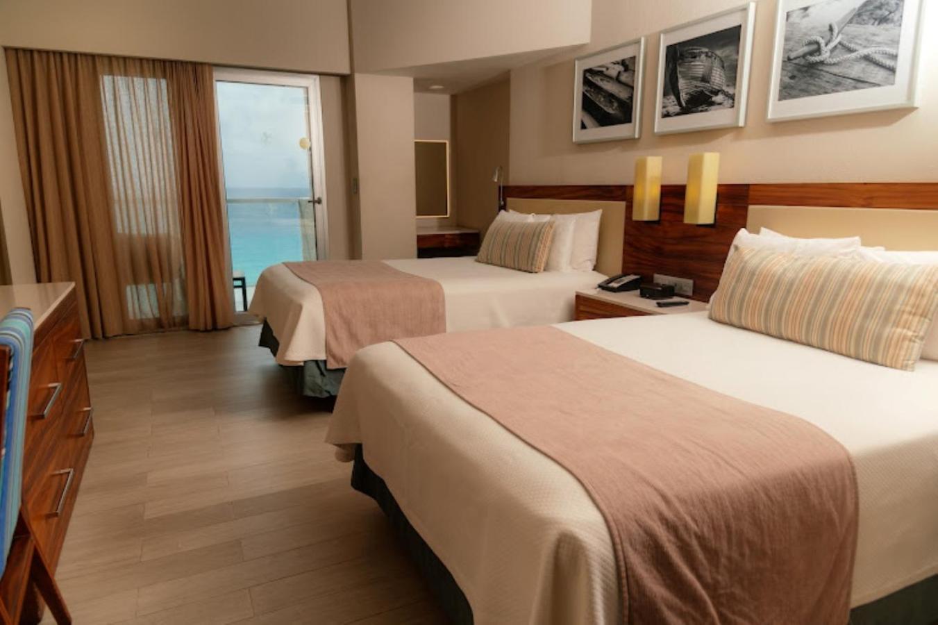 Emporio Resort Cancun