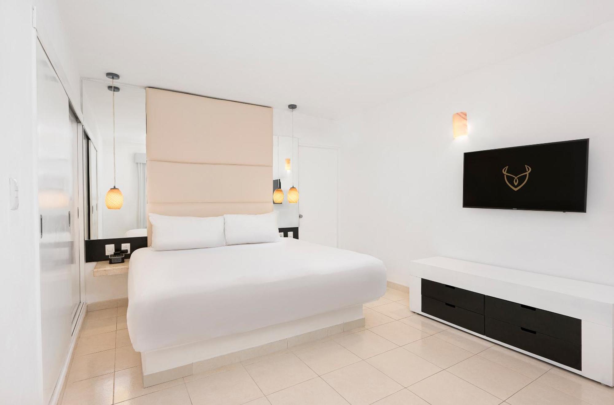 Desire Riviera Maya - Couples Only (adults Only) Resort