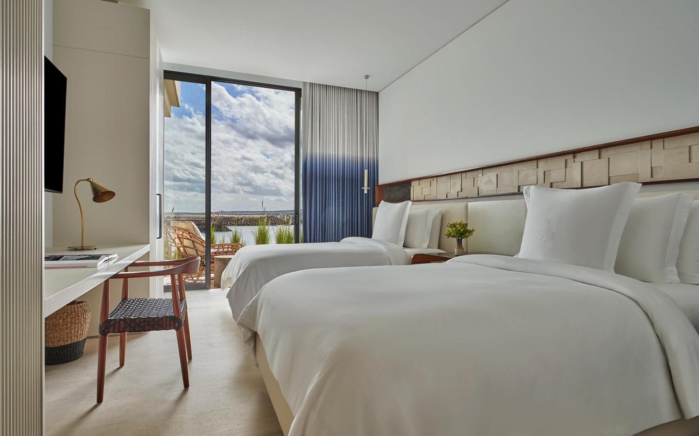 Four Seasons Cabos 5*