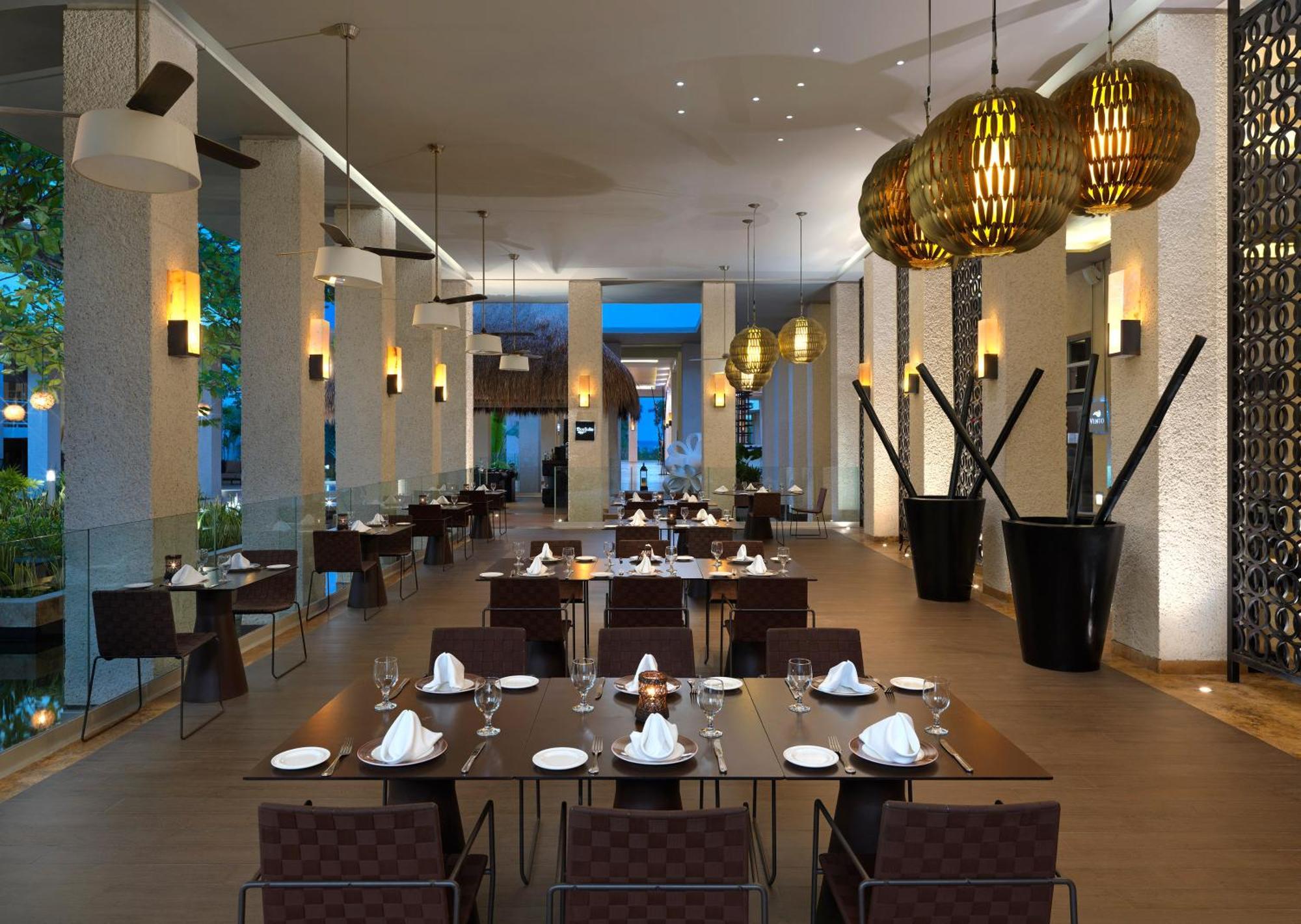 Paradisus (adults Only)