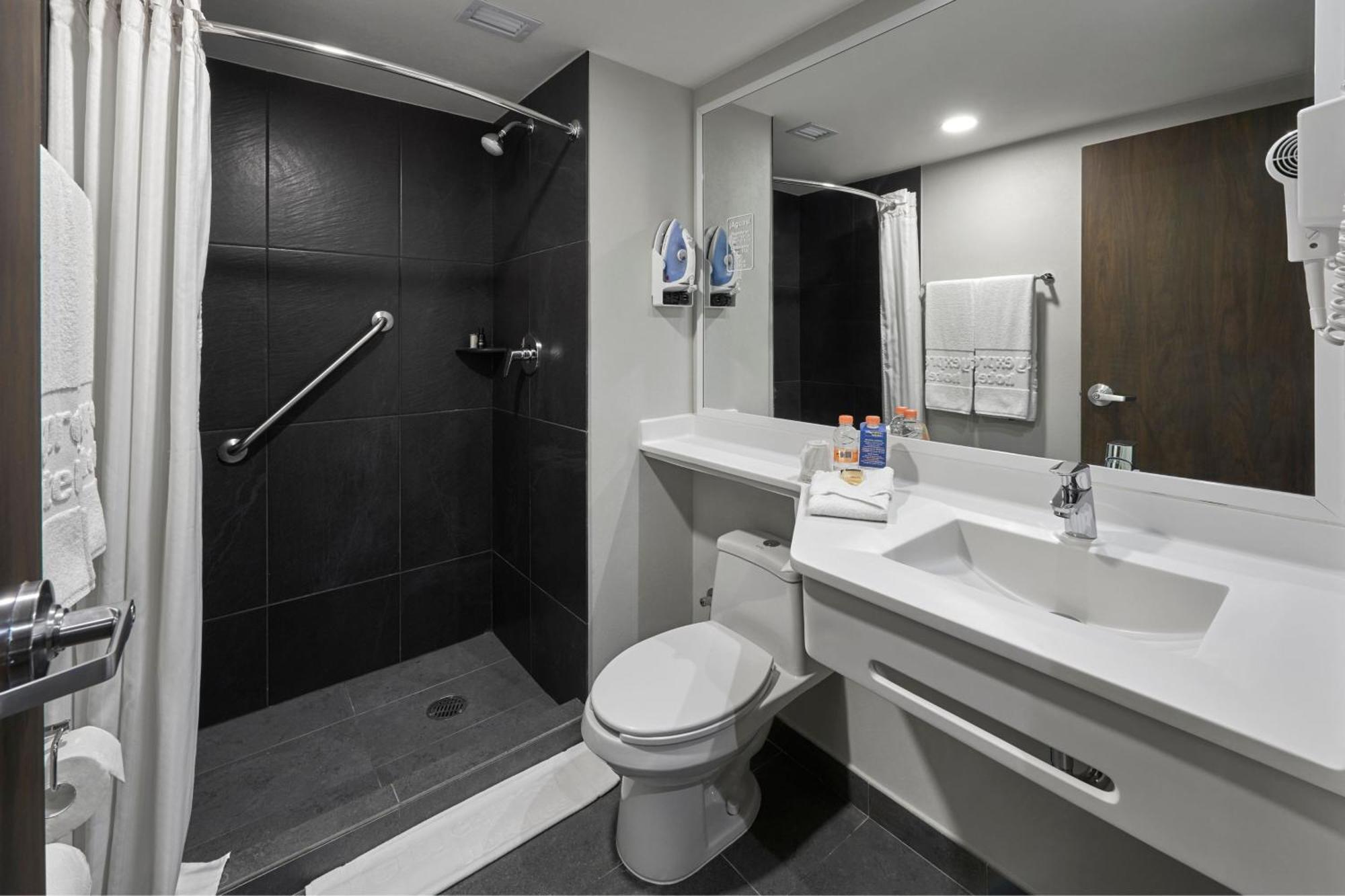Express By Marriott Monterrey Lindavista 4*