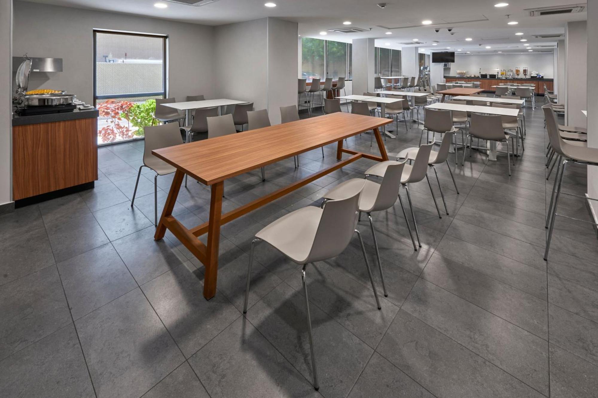 Hotel Express By Marriott