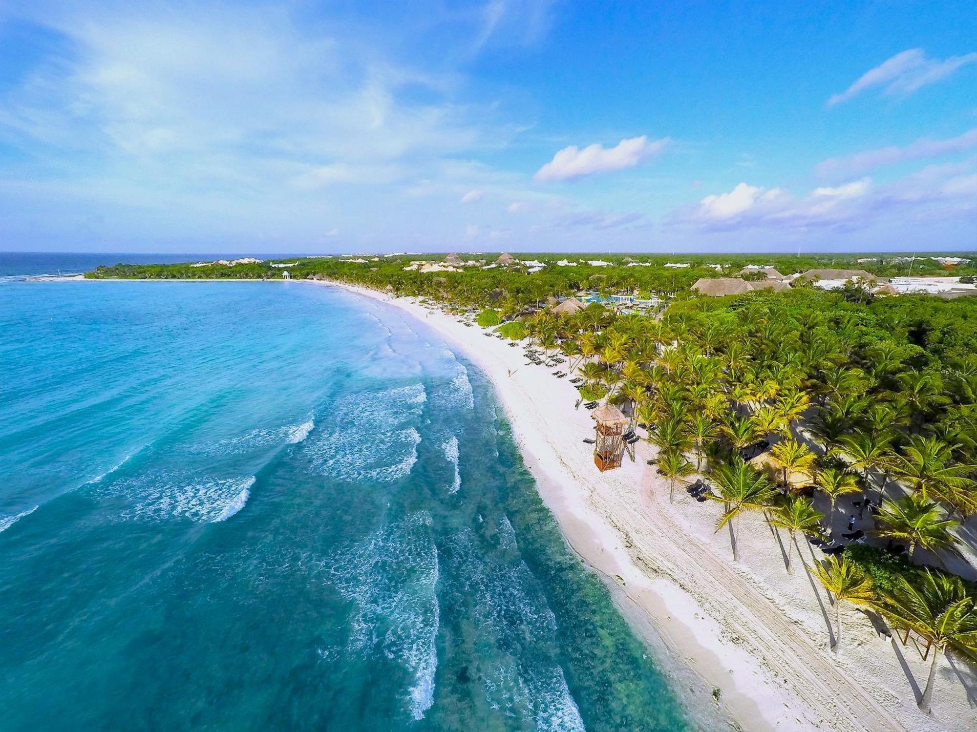 Grand Palladium White & 5* Akumal