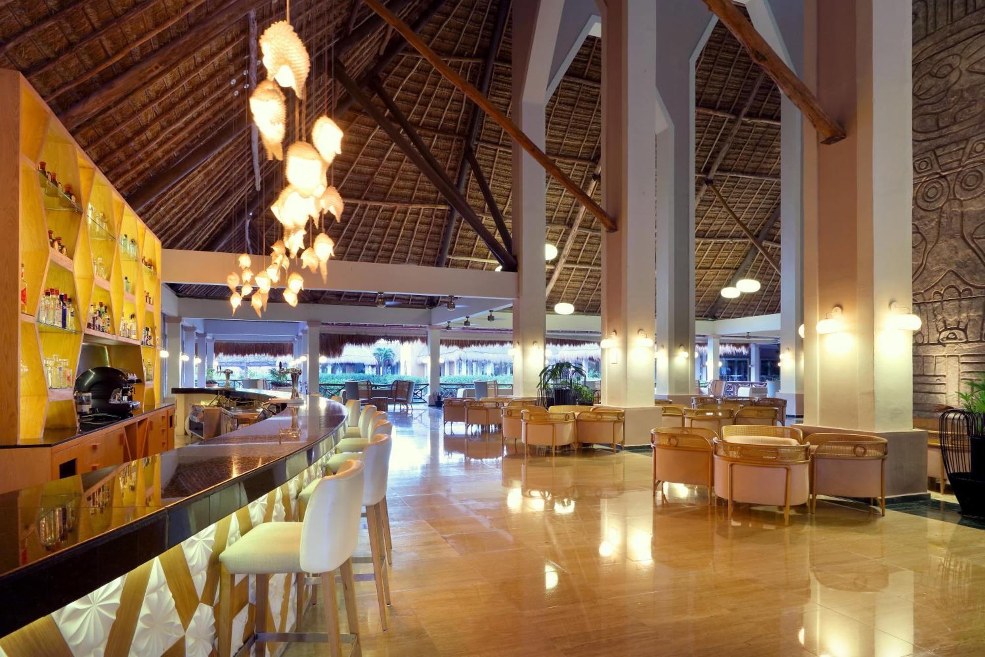 Resort Grand Palladium White & Akumal