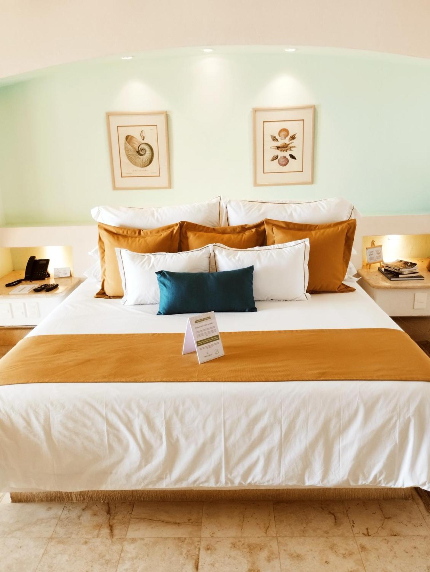 Tres Vidas Acapulco Hotel Barra Vieja