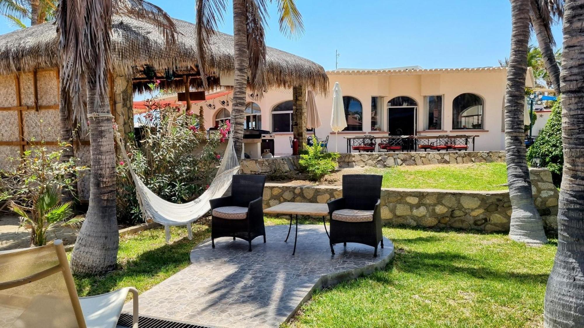 Buena Vista Oceanfront & Hot Springs Hotel