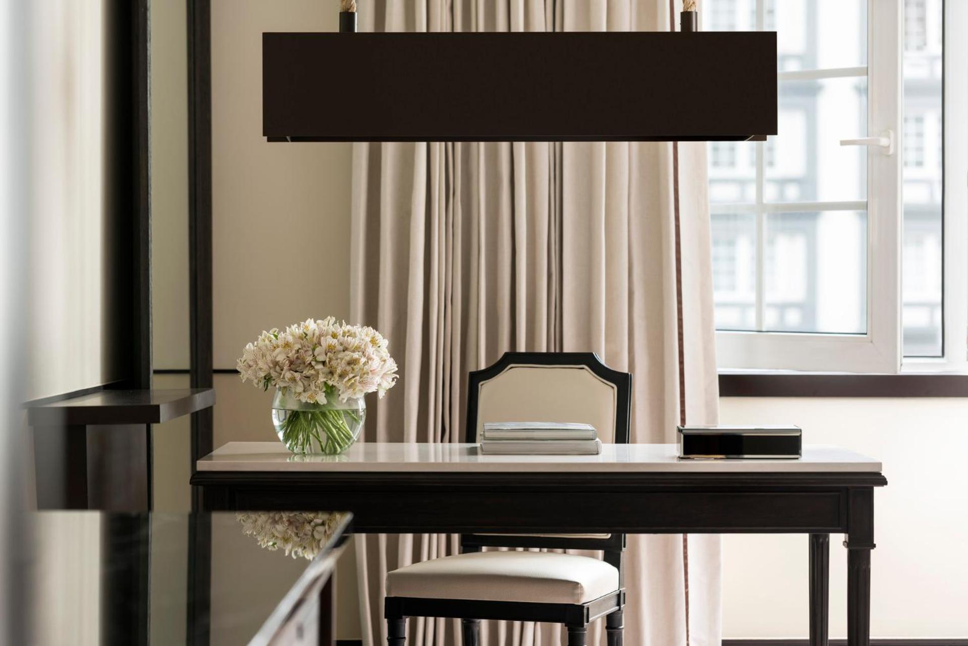 Four Seasons 5* Mexico City