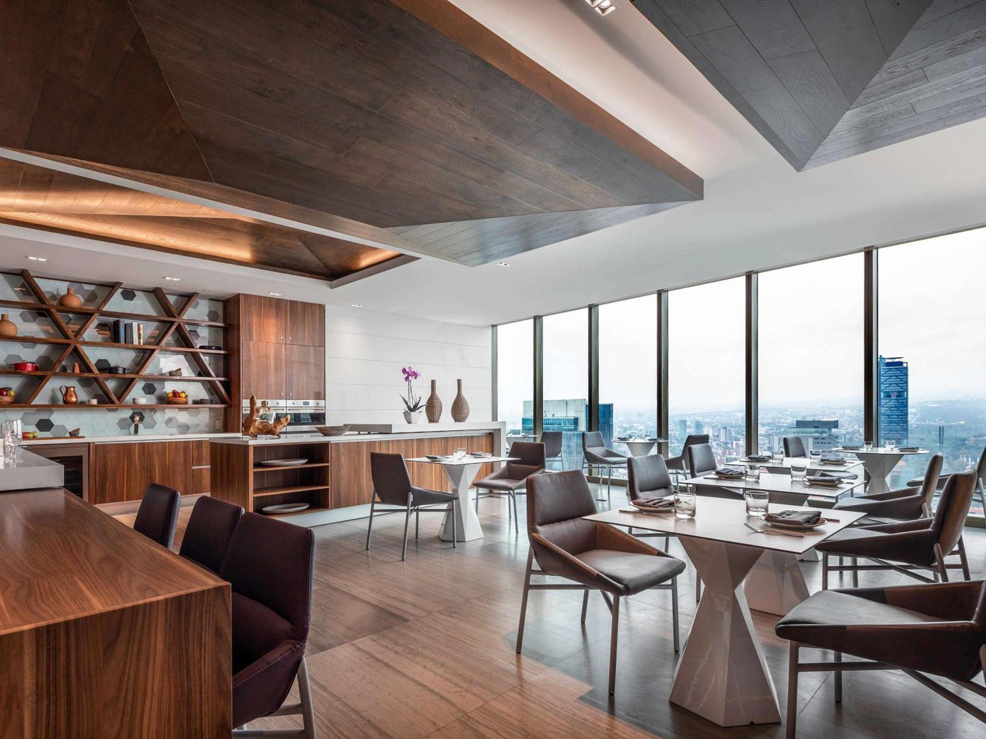 Hotel Sofitel Reforma 5*
