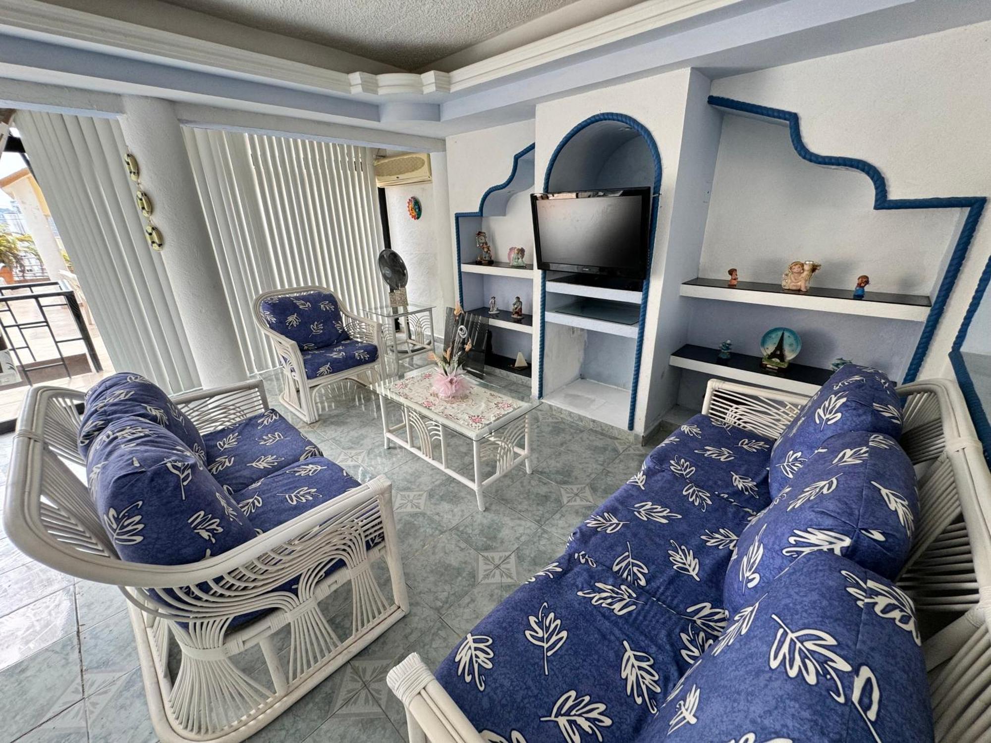 Blue Coast With Pool And Ocean View 10 To 35 P * Acapulco