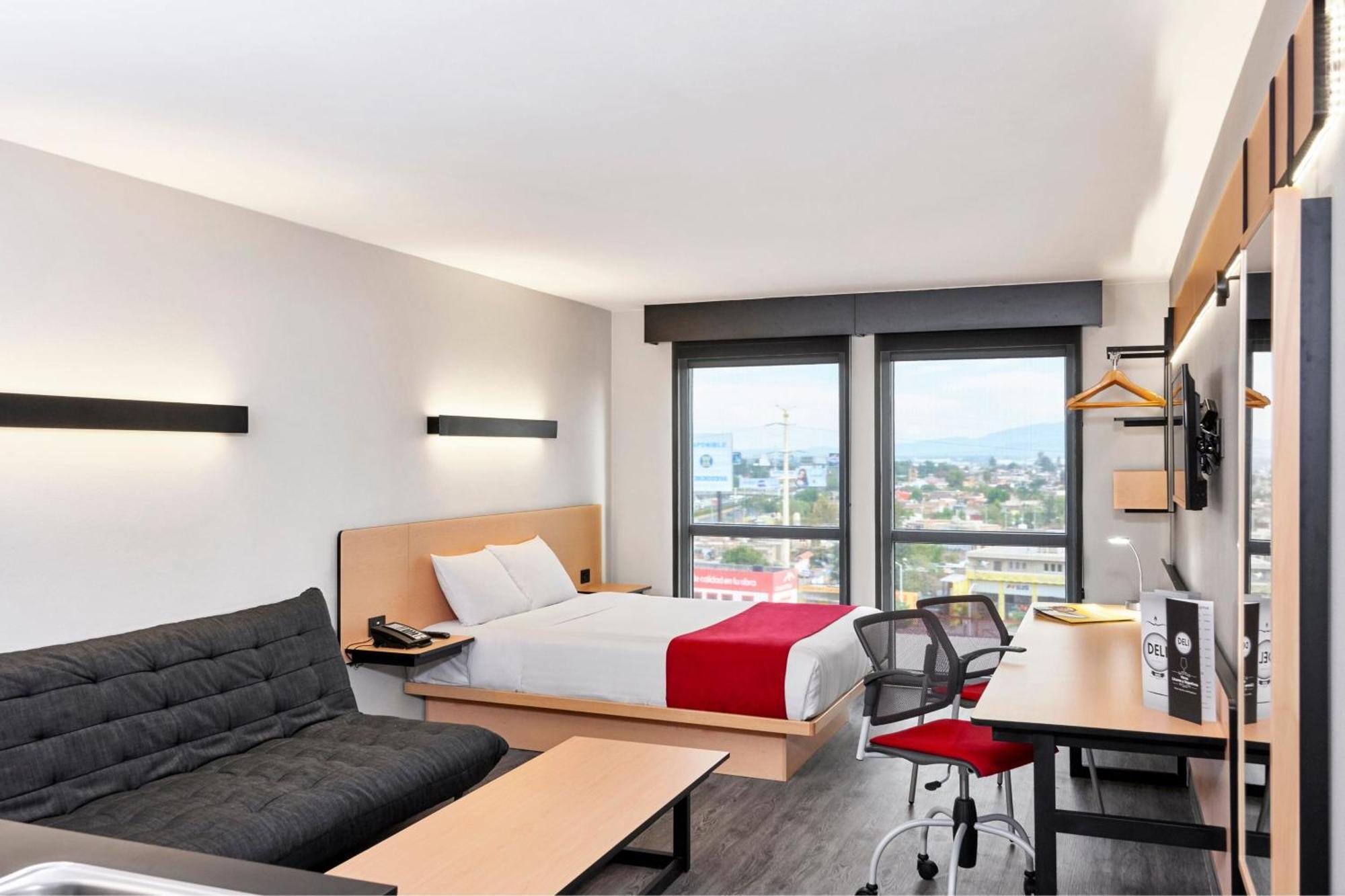 Hotel Express By Marriott Merida