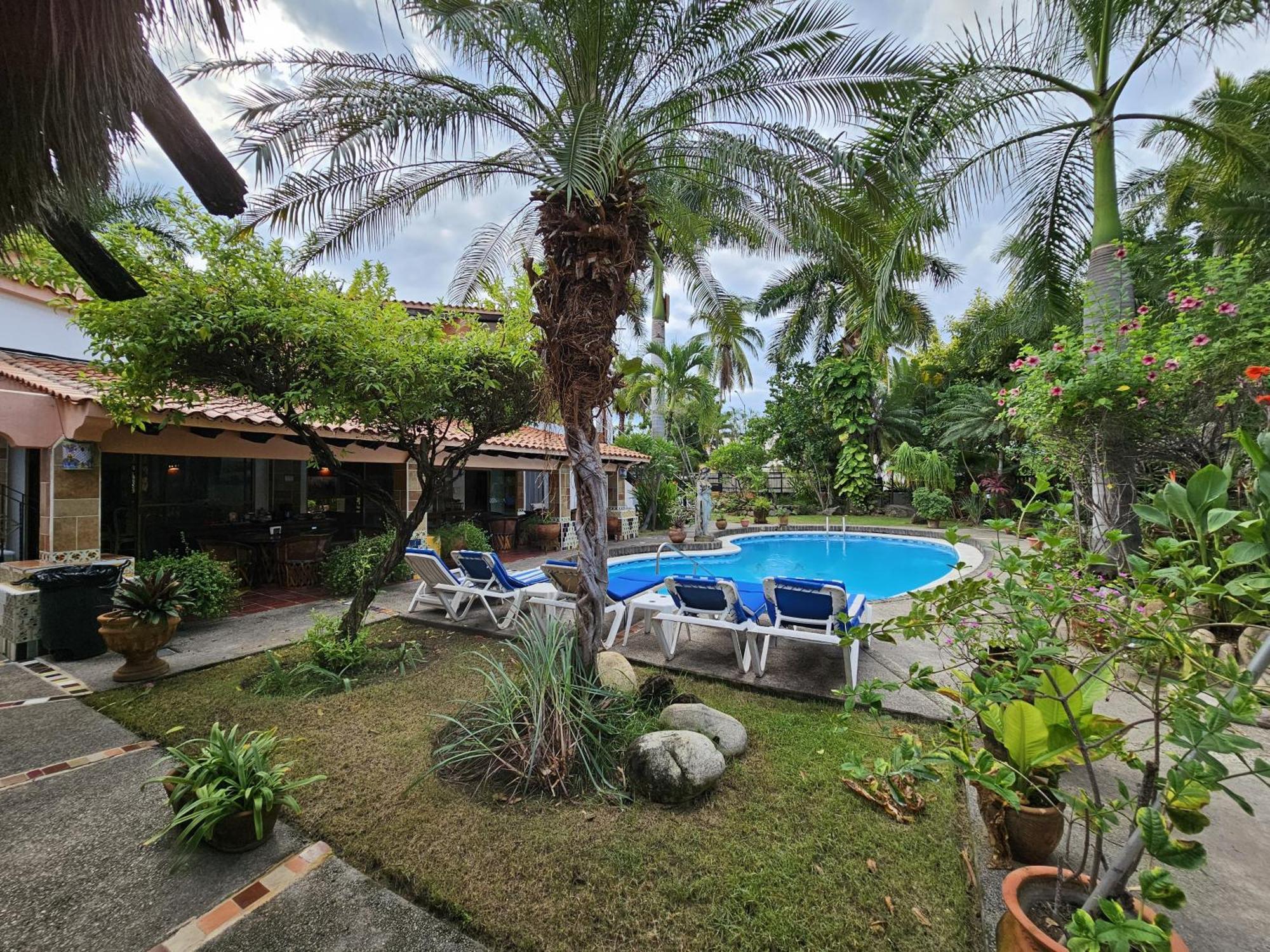 Casa Virgilios Bed & Breakfast