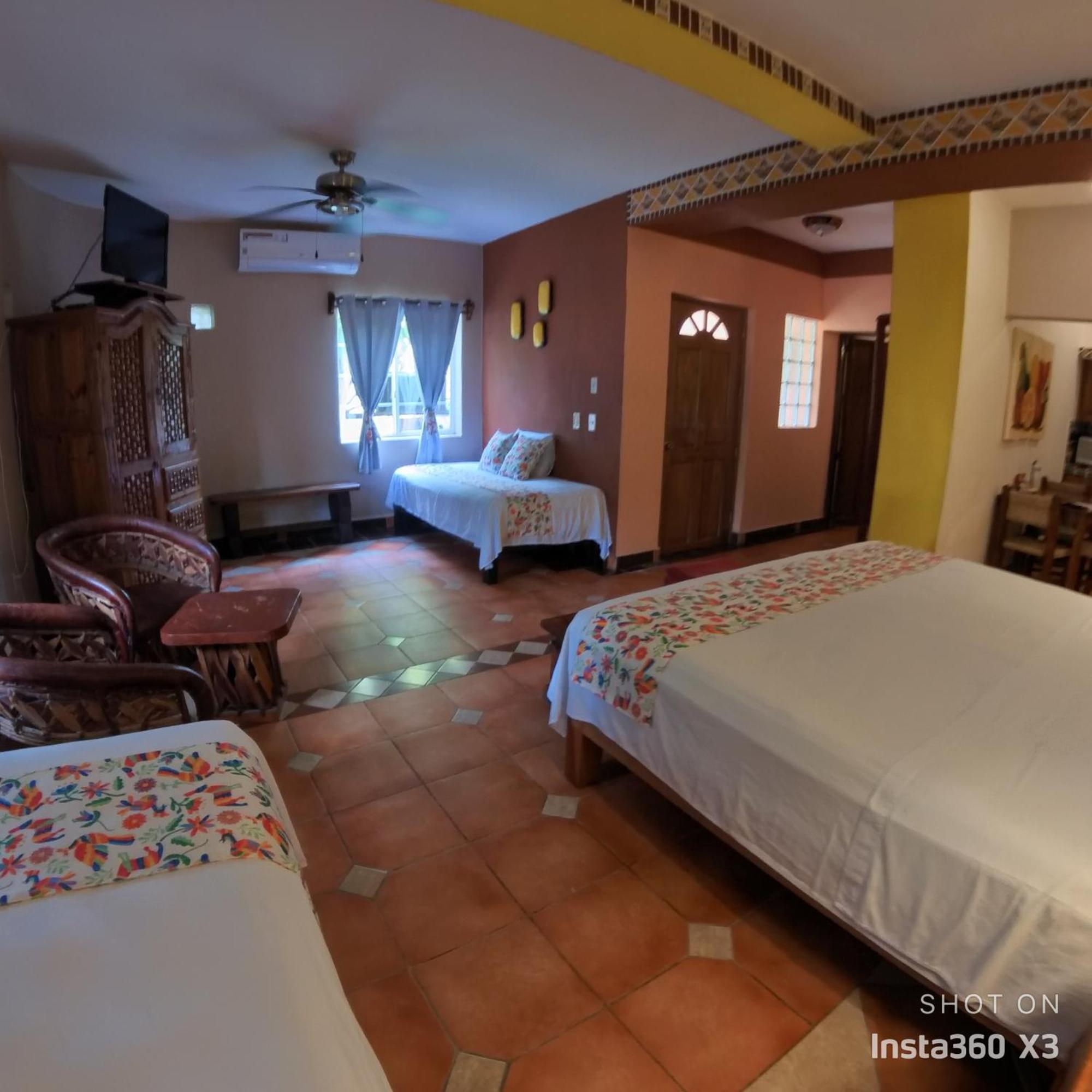 Casa Virgilios Bed & Breakfast 3*
