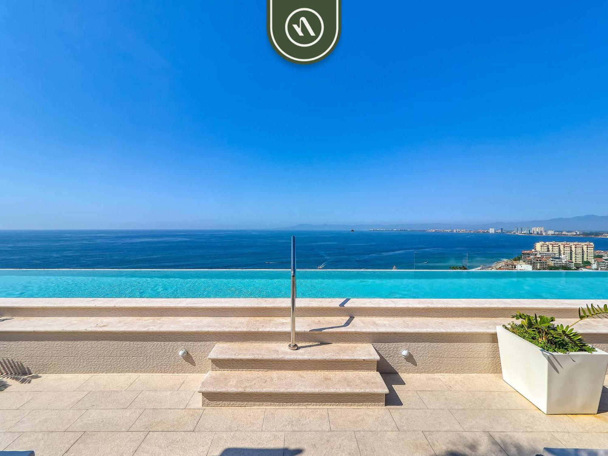 Great With Rooftop Pool Puerto Vallarta