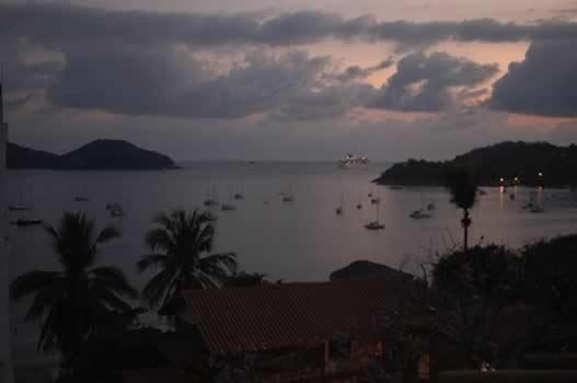 La Madera Aparthotel Zihuatanejo