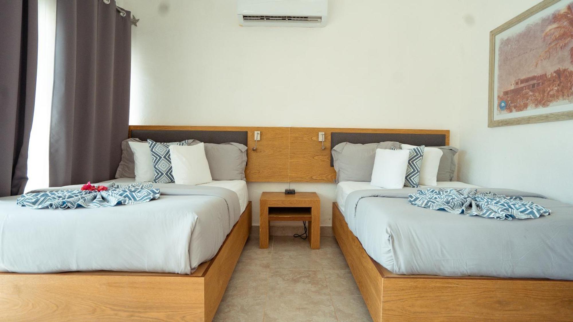 Hotel Buena Vista Oceanfront & Hot Springs 3*