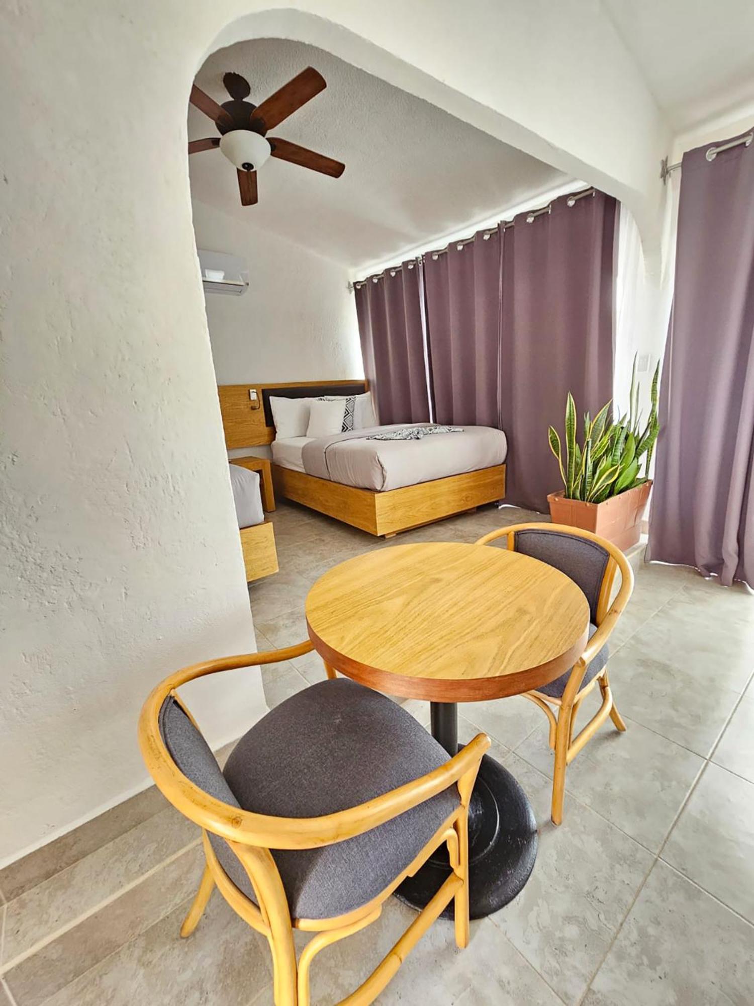 Buena Vista Oceanfront & Hot Springs 3*