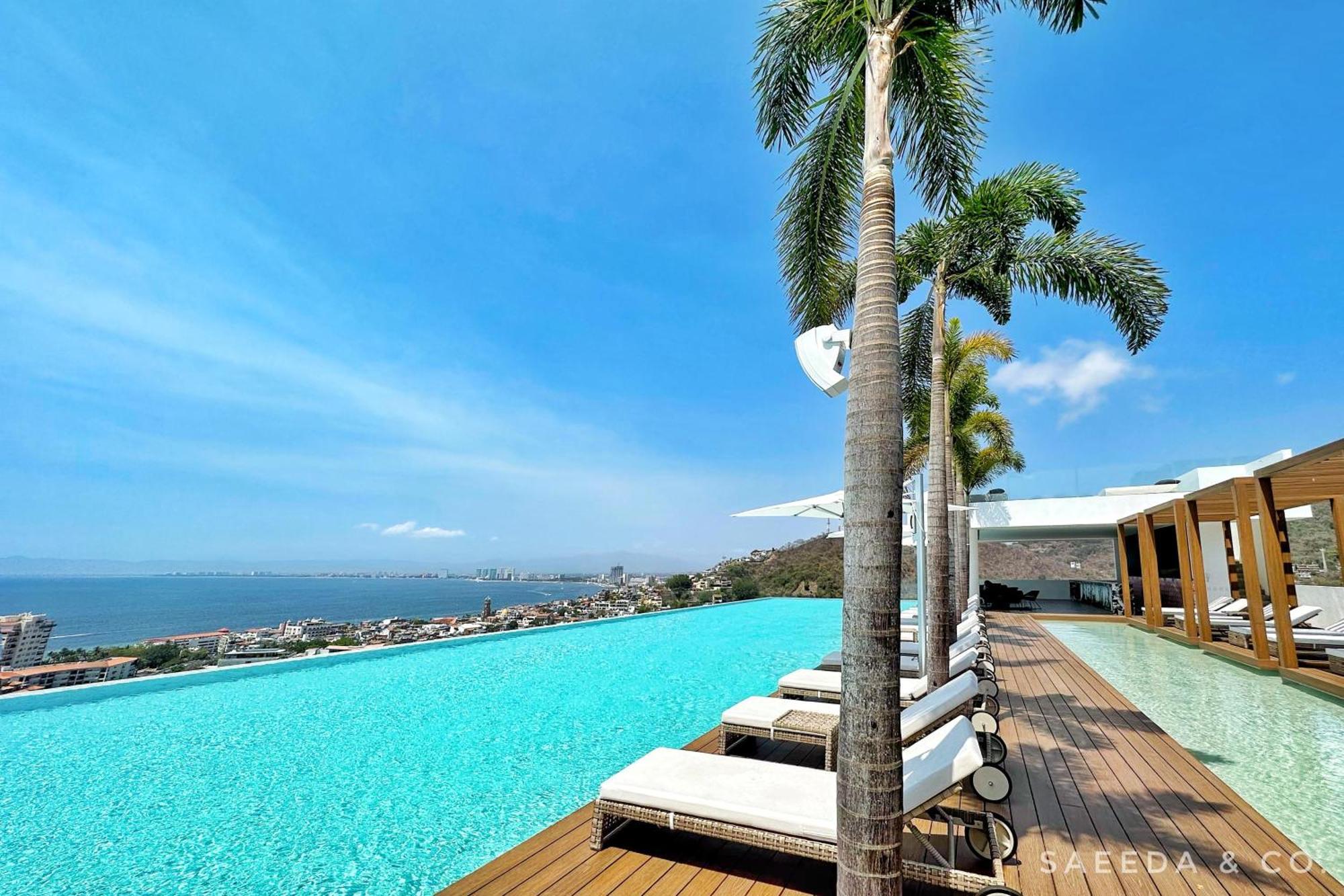 Holiday home Luxury 10th Floor 2 Beds 2 Baths