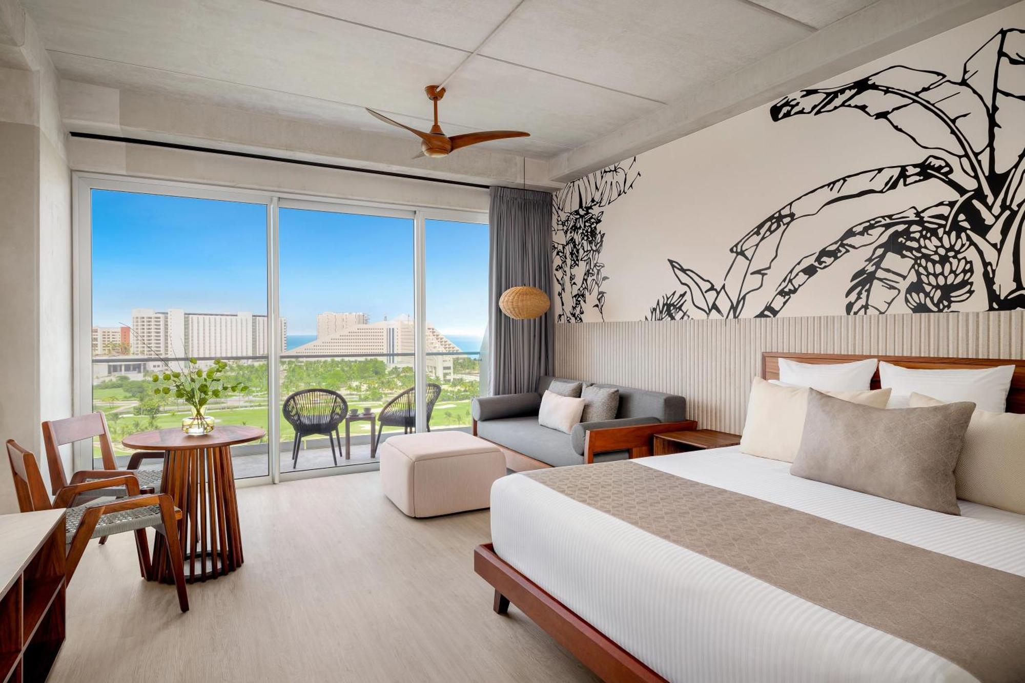 Hyatt Vivid Grand Island (adults Only) Resort Cancun