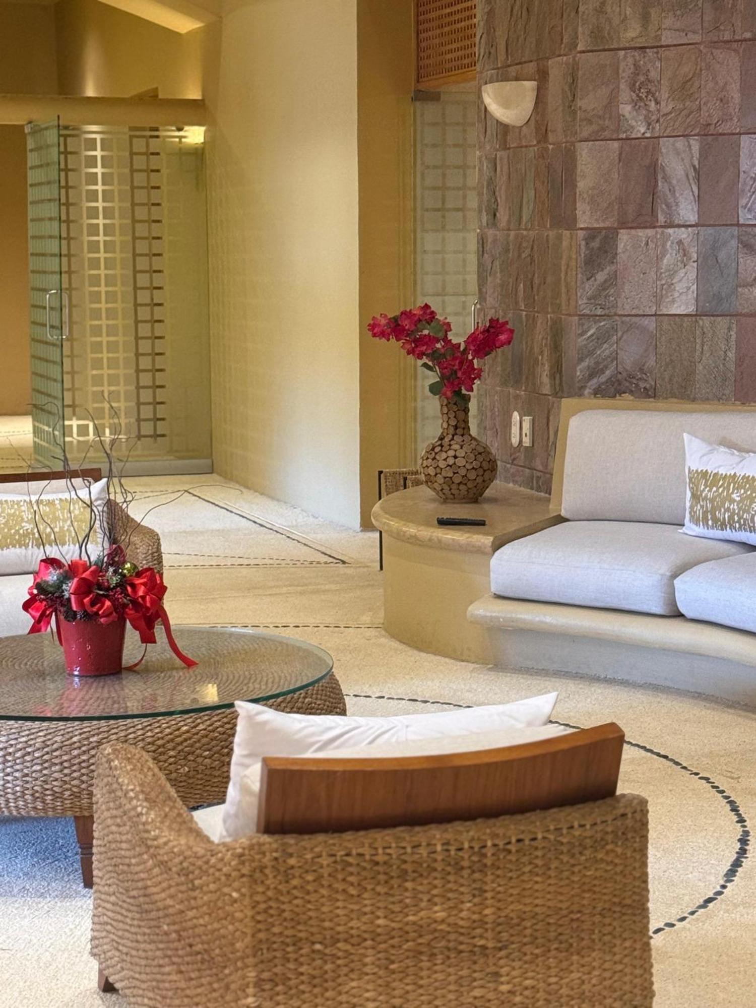 Tres Vidas Acapulco Hotel Barra Vieja