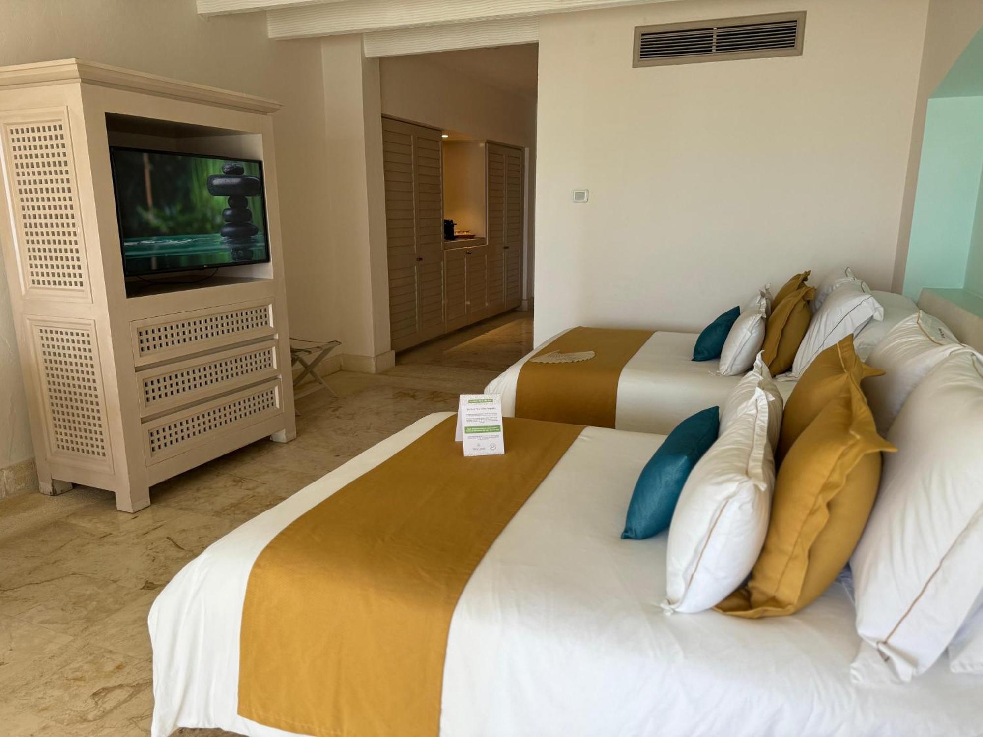 Tres Vidas Acapulco 4* Barra Vieja