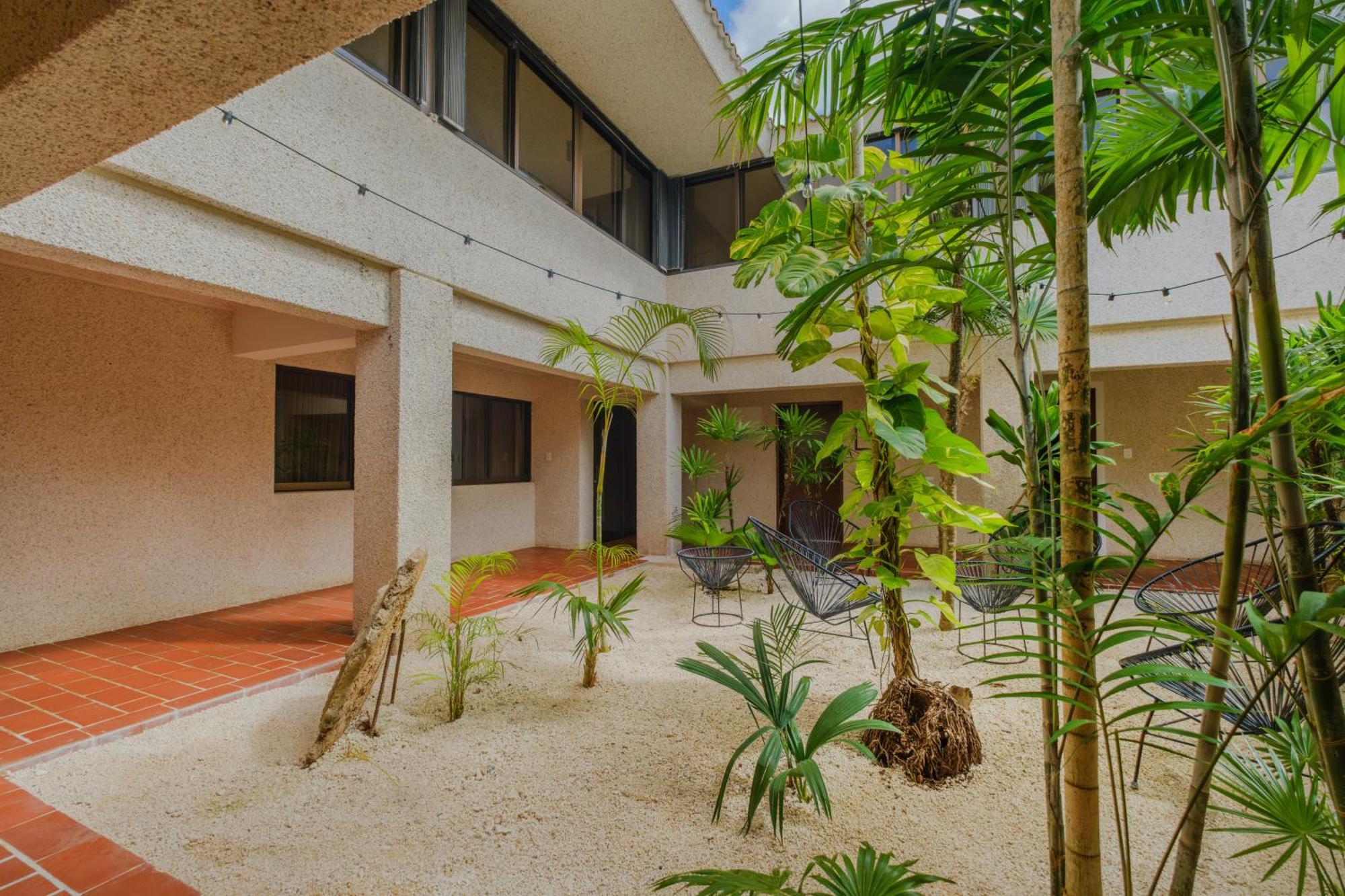 Casa Playa Villa *