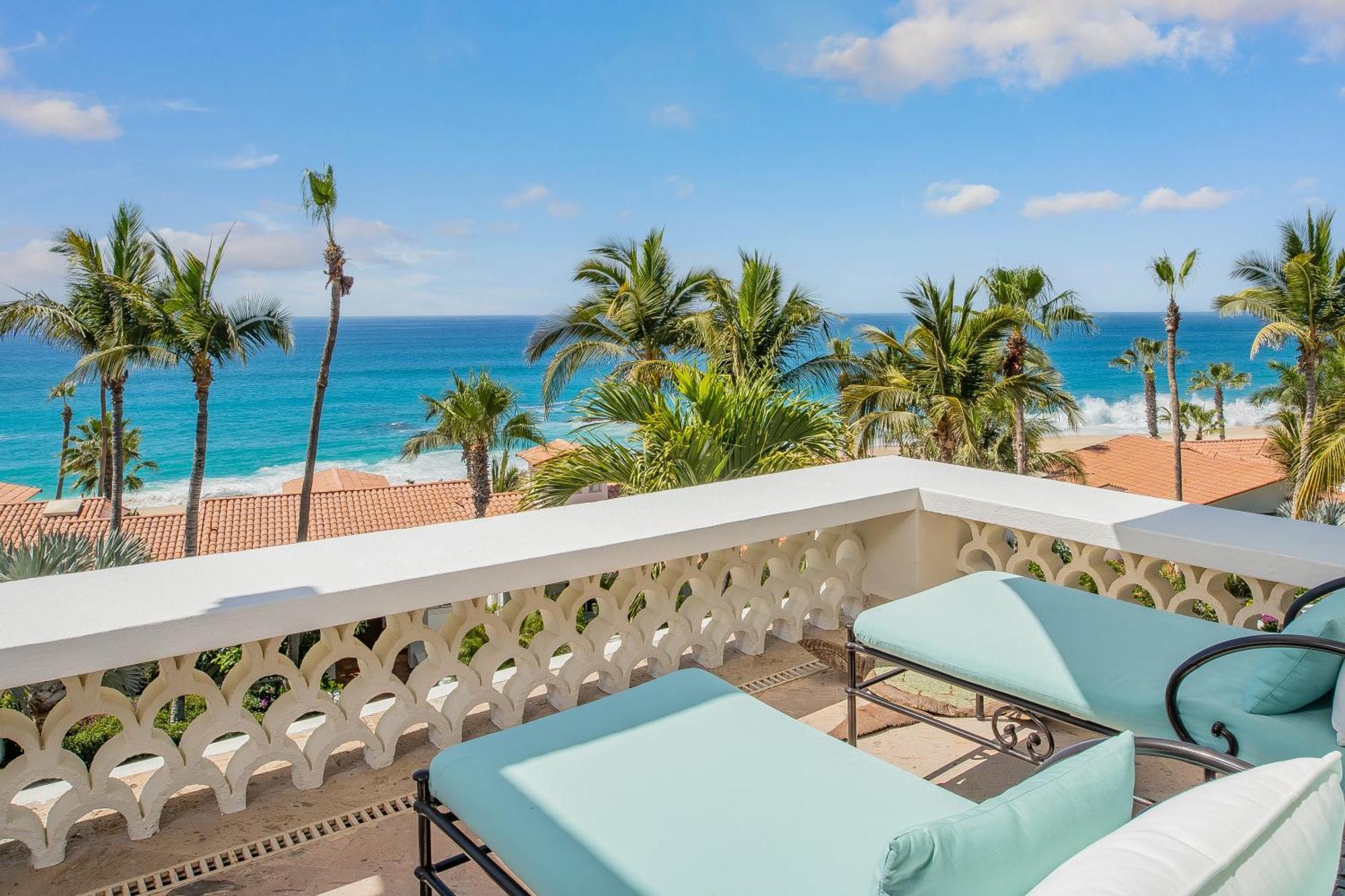 Beautiful 5 Bd Del Mar Staffed & Steps From The * San Jose del Cabo