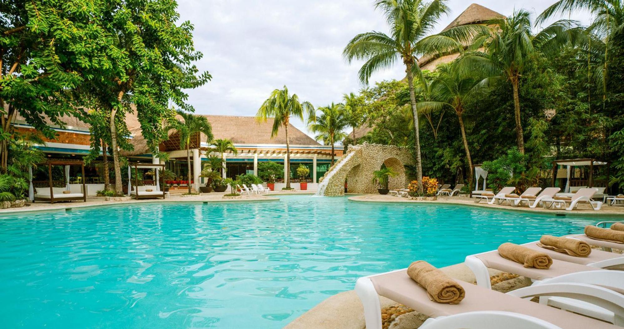 Resort Grand Park Royal