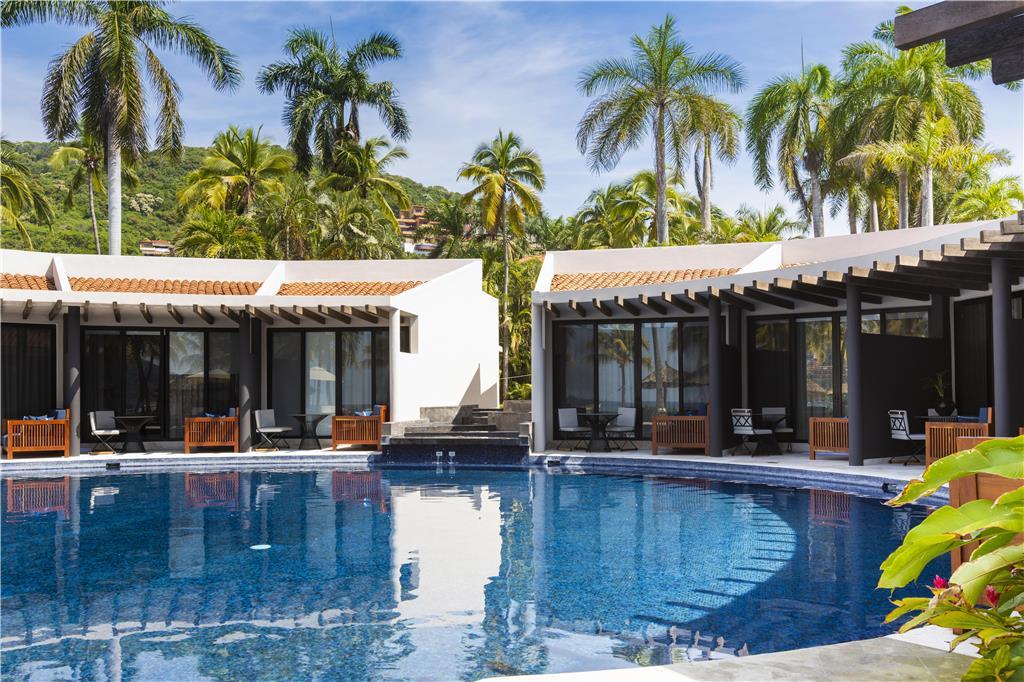 Thompson Zihuatanejo, A Resort, By Hyatt Zihuatanejo
