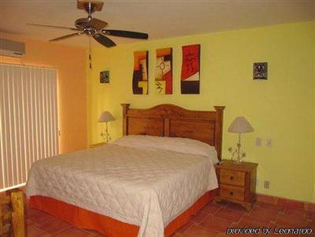 Casa Virgilios Bed & Breakfast