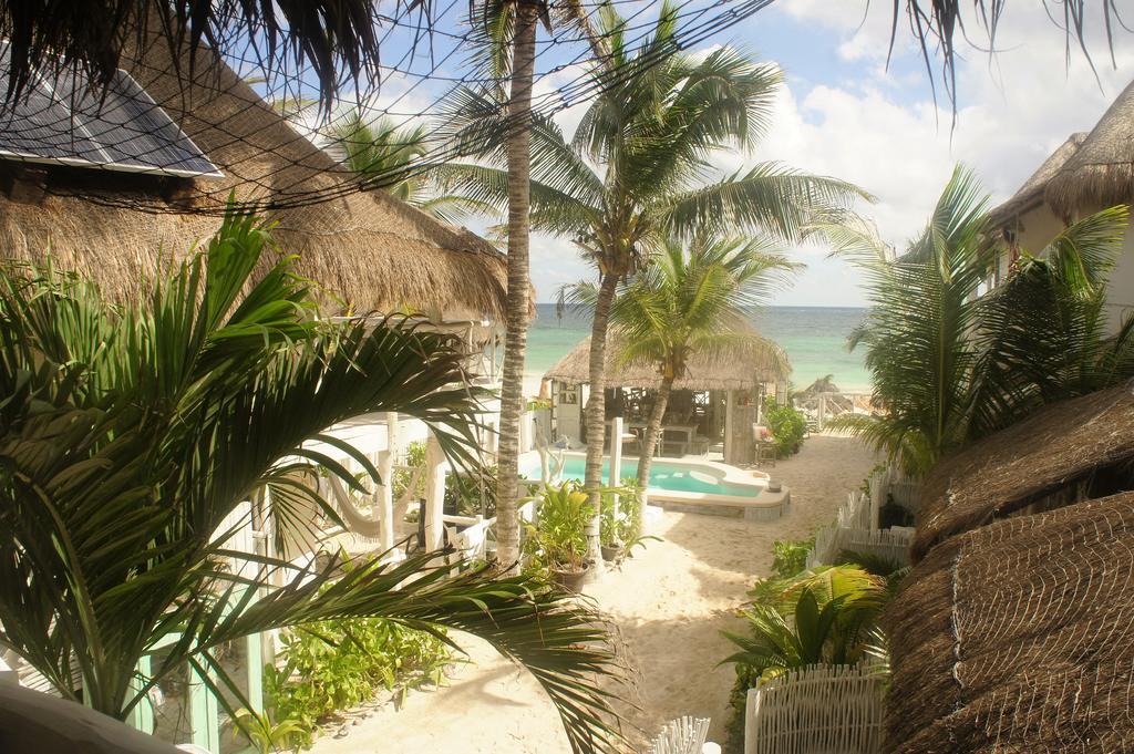 Punta Piedra Hotel