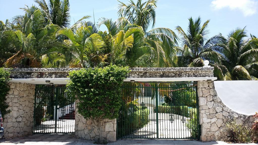 Mansion Giahn Bed & Breakfast 2*