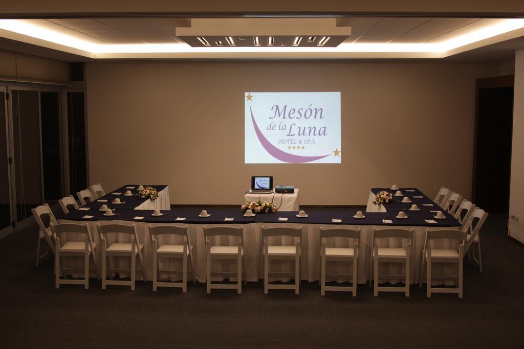 Hotel Meson De La Luna &