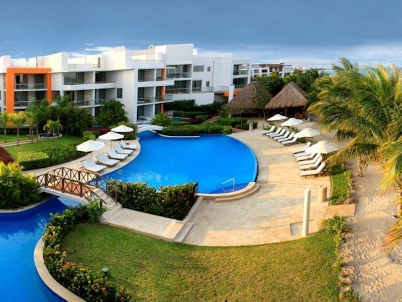 Secrets Aura - Adults Only Resort 4*