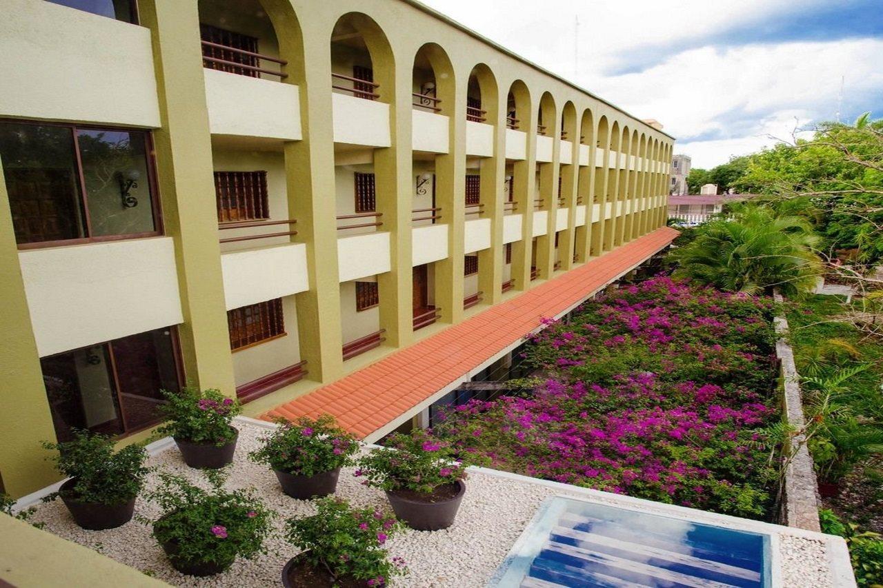 Colonial Hotel Cozumel