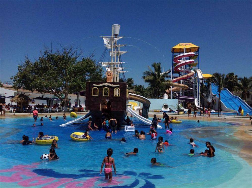 Hotel Splash Inn Nuevo Vallarta & Parque Acuatico 4*