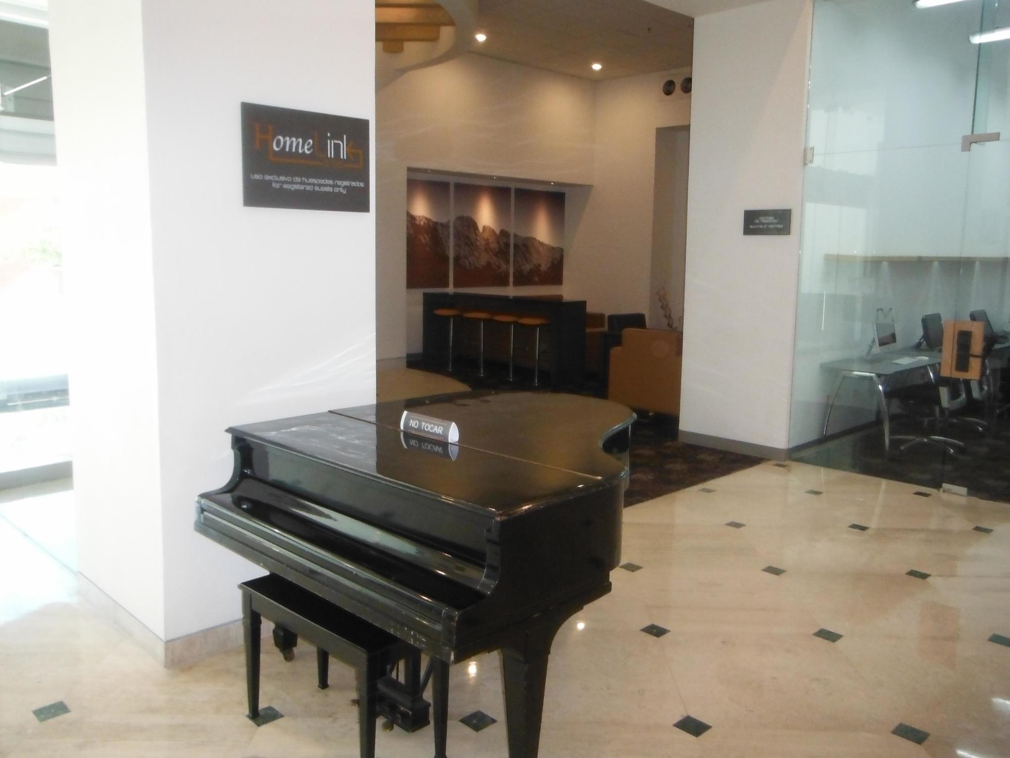 Macroplaza 4* Monterrey