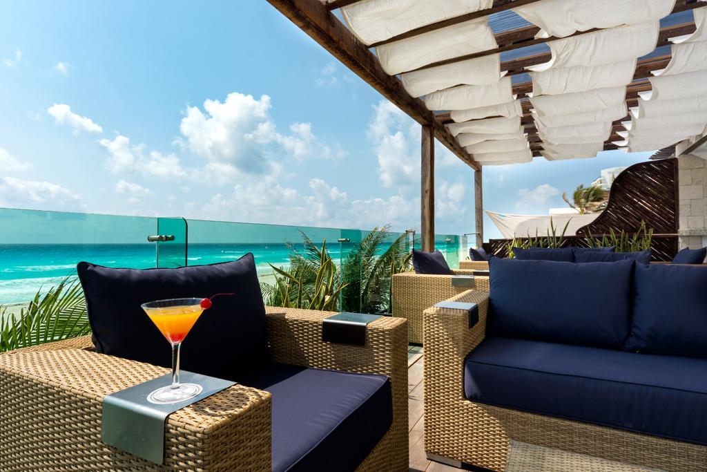 Flamingo Cancun