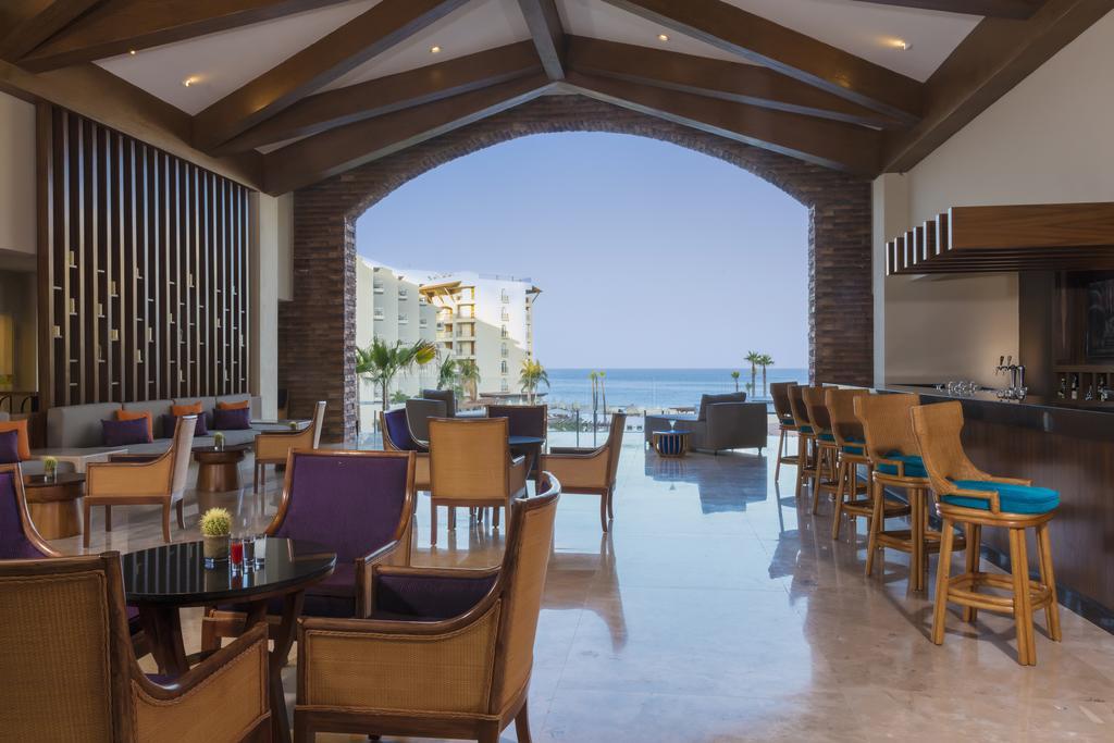 Krystal Grand Cabos Resort