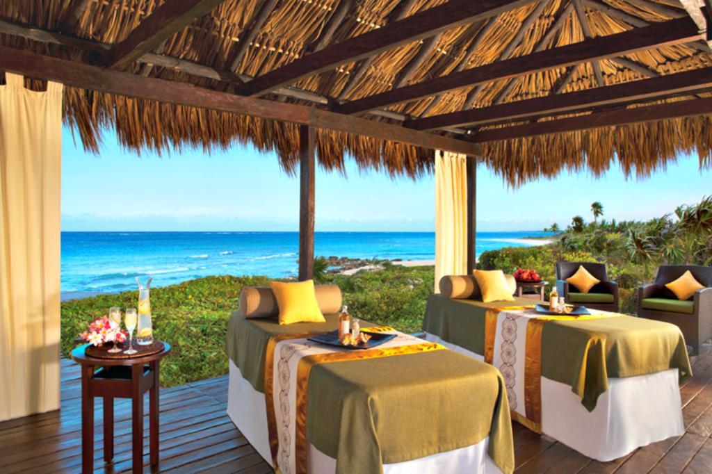 Dreams & Tulum